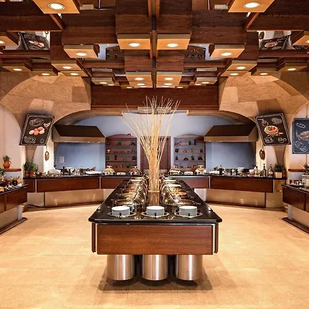 Курортний комплекс Sheraton Rhodes