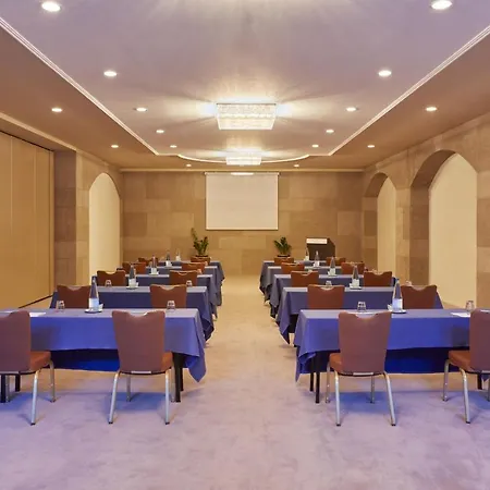Курортний комплекс Sheraton Rhodes Іксія