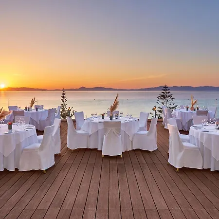Курортний комплекс Sheraton Rhodes